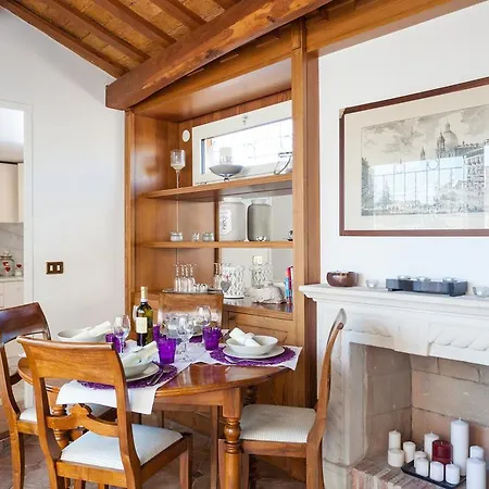 Penthouse Navona *